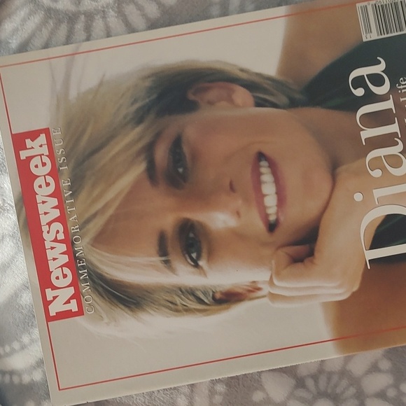 Diana Commemorative Issue,1997 - Picture 2 of 16